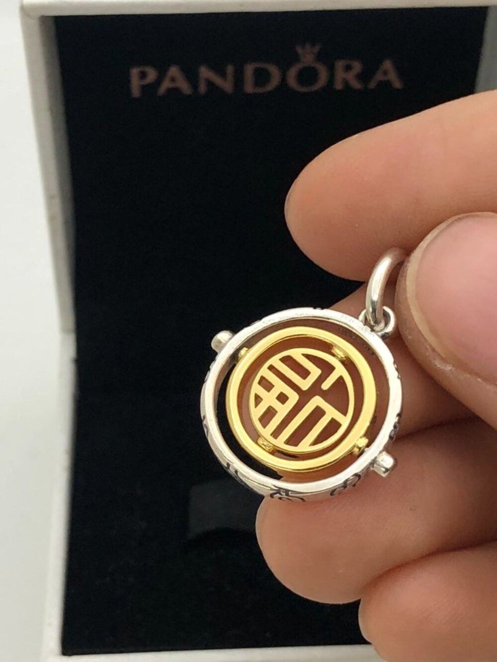 ✨🔥Pandora Two-tone Fú Spinning Dangle Charm  Good luck 福 Pendant